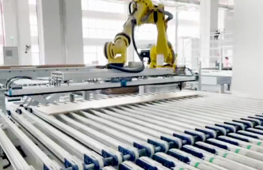 先達智能木工鉆銑加工中心六面鉆多維連線