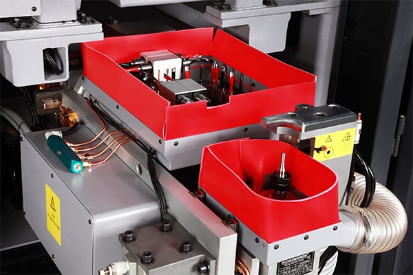 垂直鉆及水平鉆孔總成